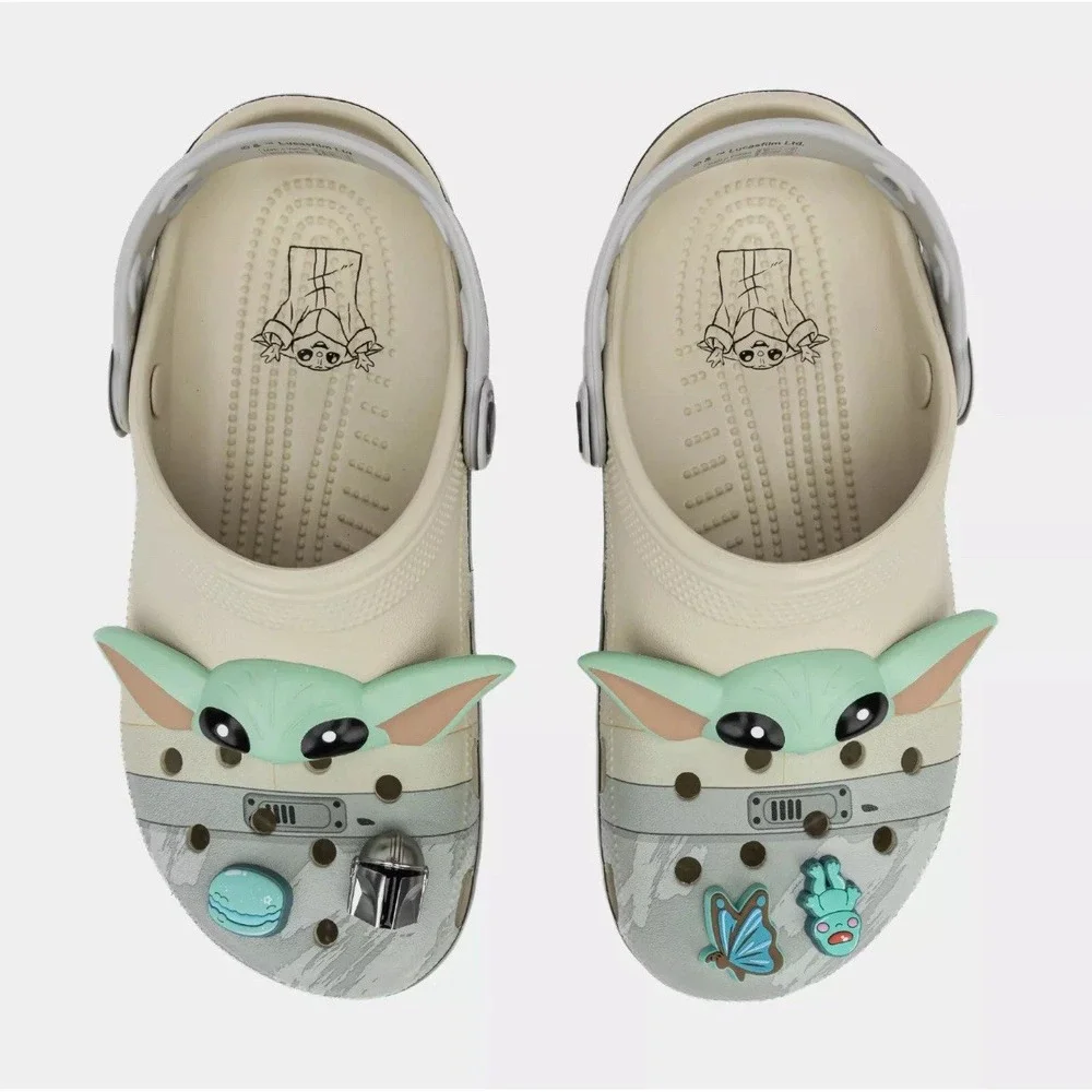CROCS STAR WARS GROGU CLASSIC CLOG SHOES UNISEX Kids Size 4 BONE 209482‎ NEW